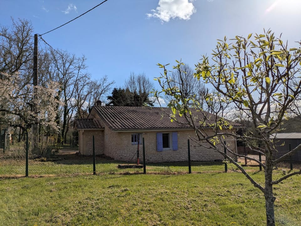 Petite maison du Tertre House in Nouvelle-Aquitaine