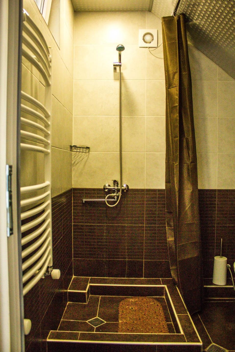 ''Aragvi'' hotel Bed and Breakfast in Georgia