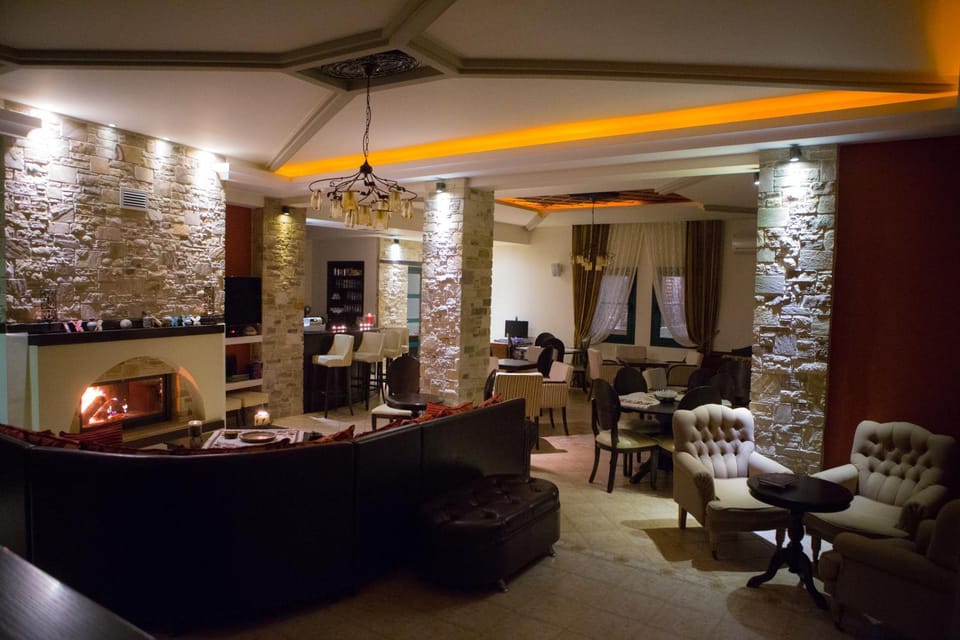 TV and multimedia, Coffee/tea facilities, Living room, Seating area, Area and facilities, Area and facilities