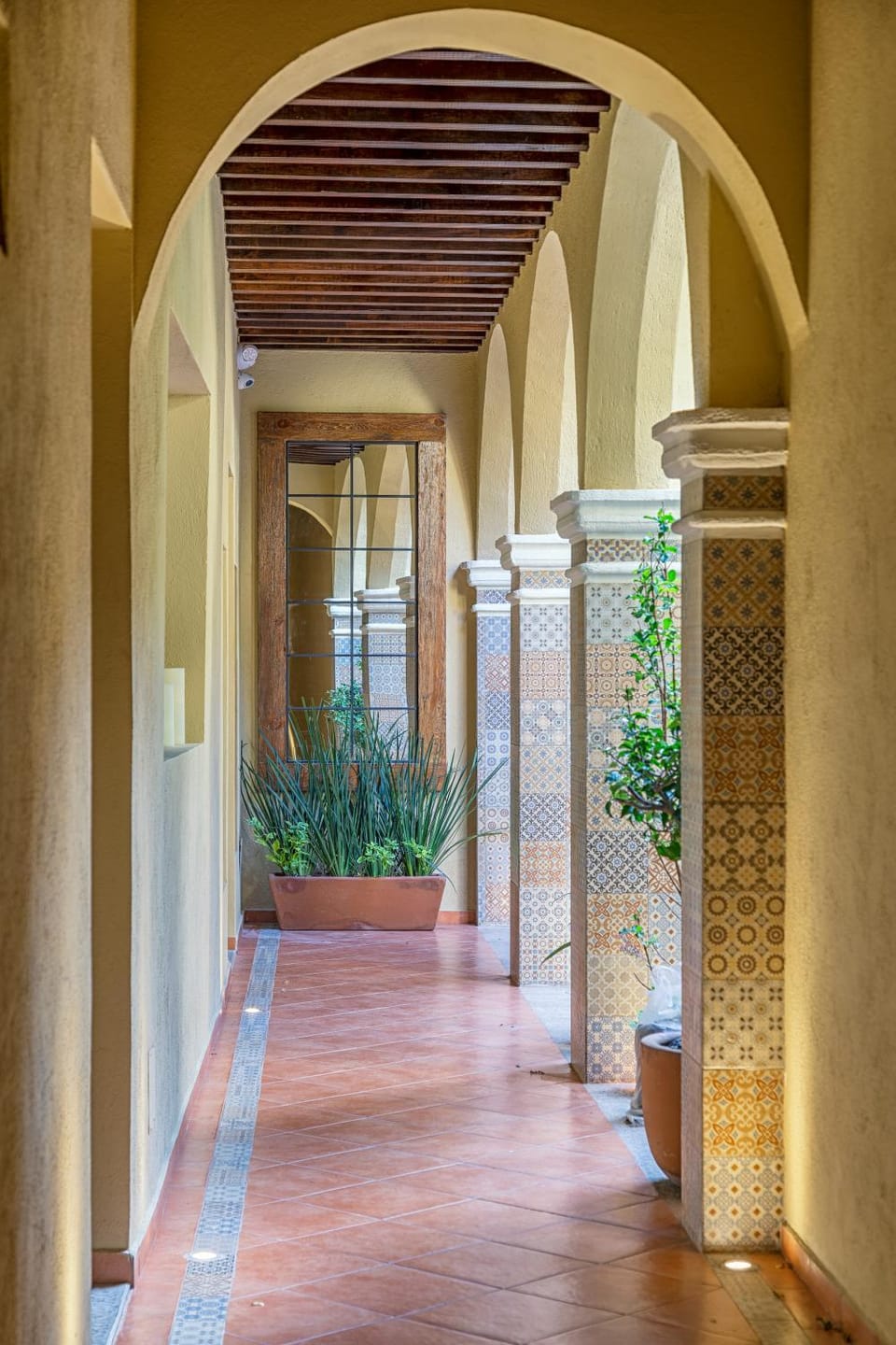 Facade/entrance