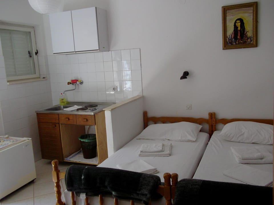 Soline accommodation Bed and Breakfast in Korčula