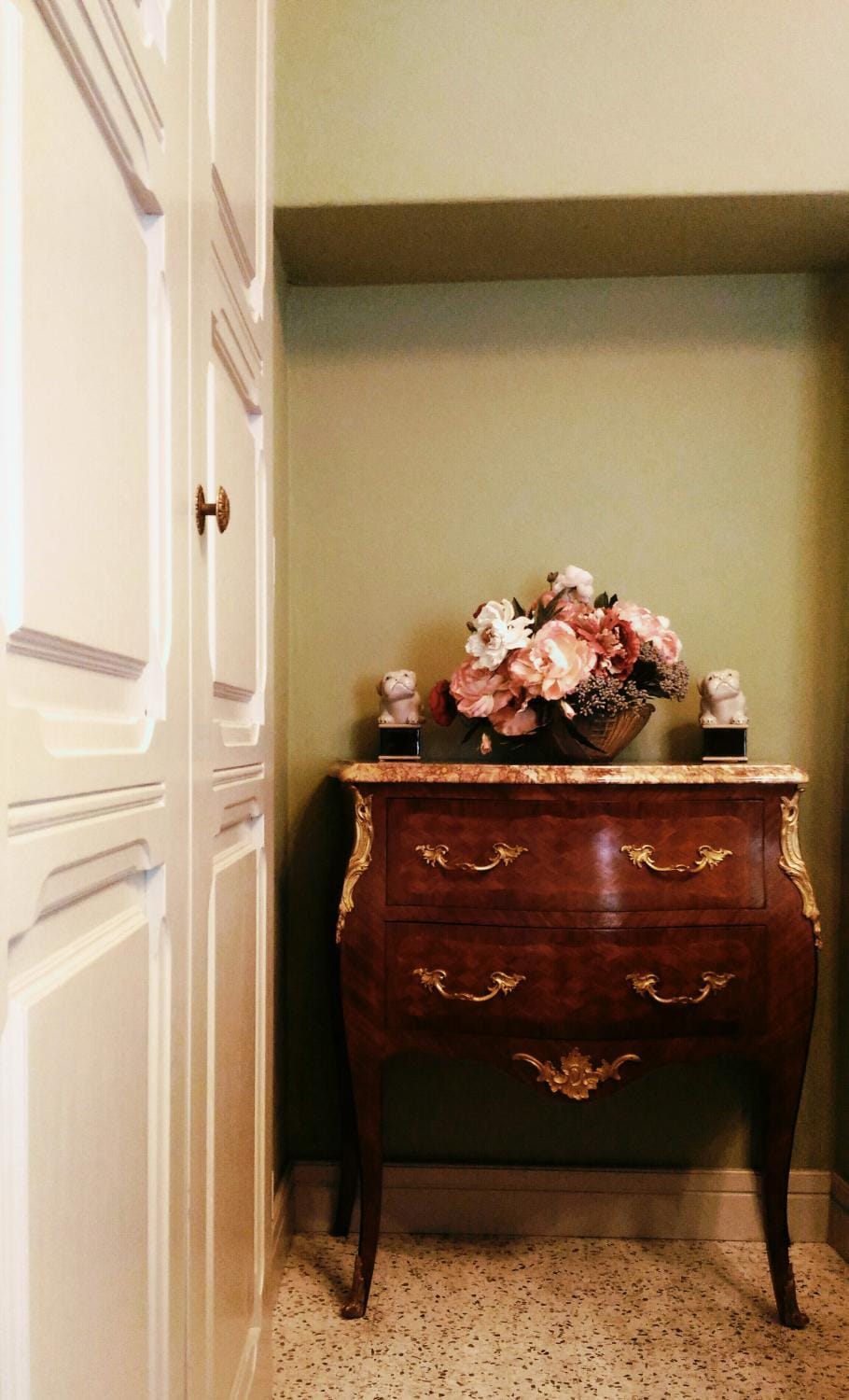 Decorative detail