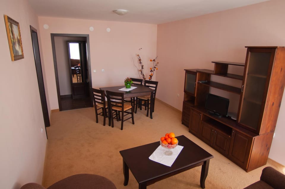 Living room, Bedroom