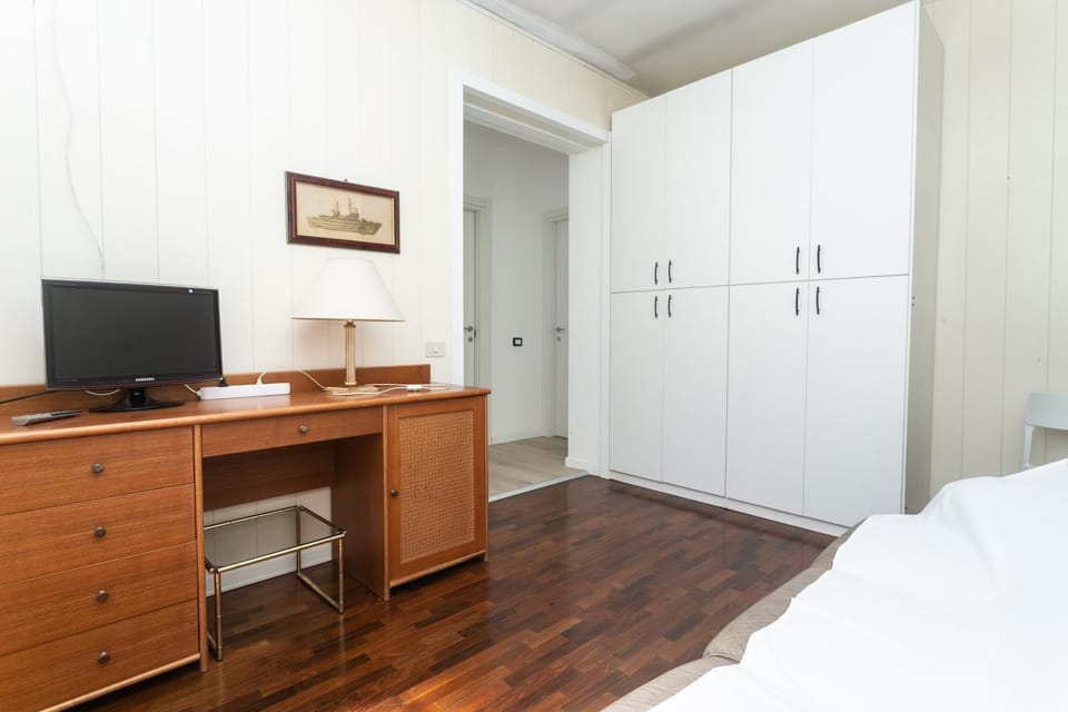 N039 - Numana, villa con giardino a due passi dal mare Apartment in Numana