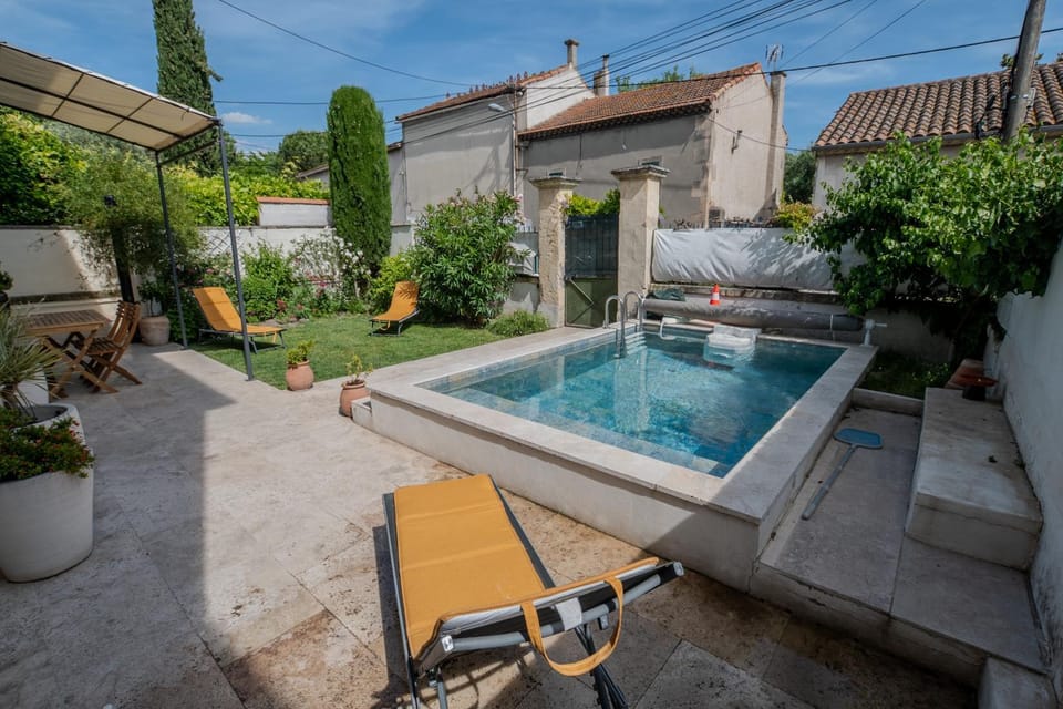 Bouganvilliers - Piscine, jardin, clim House in Arles