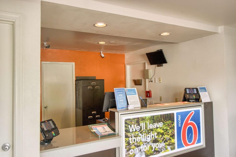 Lobby or reception, Logo/Certificate/Sign, On site