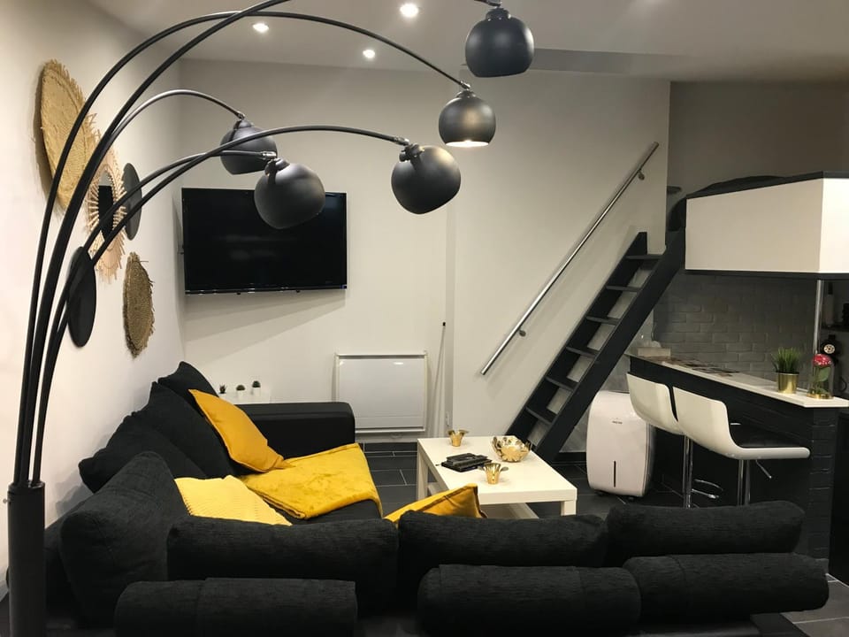 52 Grand place Apartment in Arras