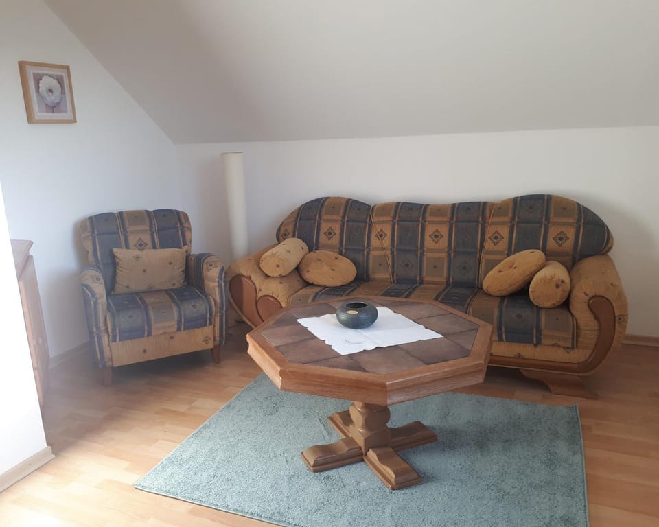 Living room, Decorative detail