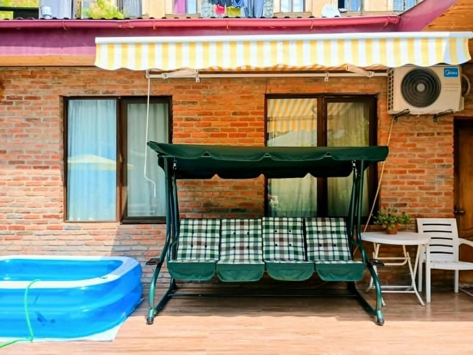 Tamo's Sweet Home Apartment in Tbilisi, Georgia