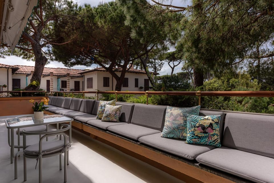 Balcony/Terrace, Garden view