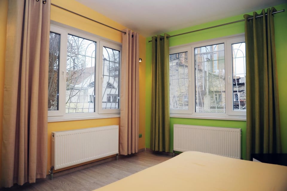 Homestay on Kanatna Street 57 Vacation rental in Odessa