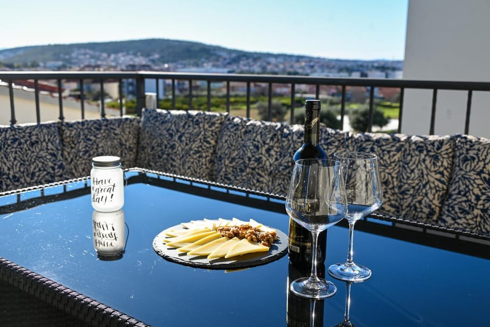 Balcony/Terrace, Balcony/Terrace, City view, City view
