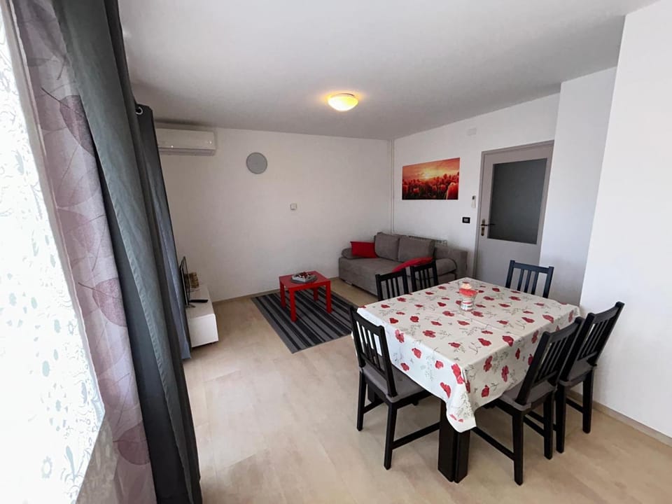 Valki Apartment in Poreč