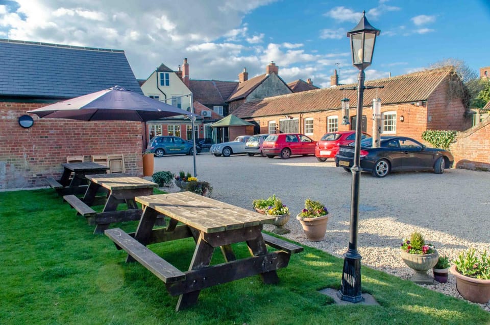 The Green Dragon Inn in England