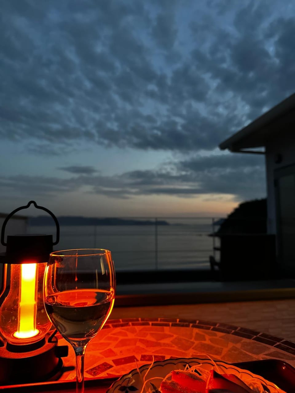 UOGASHI 7070 Ocean View Apartment in Japan