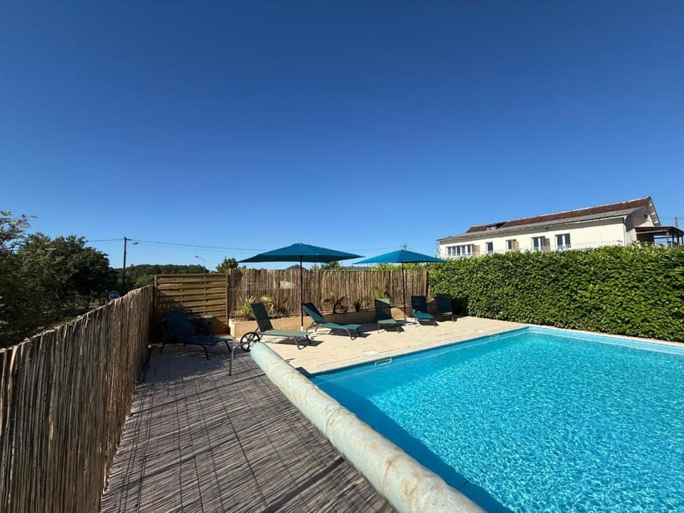 Day, Garden view, Pool view, Swimming pool, sunbed
