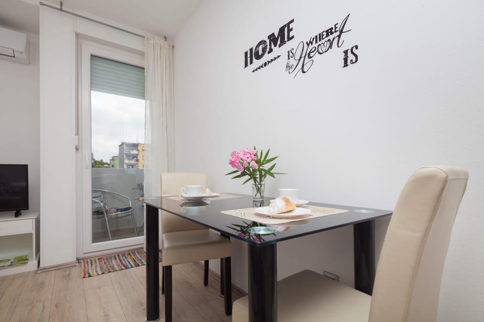 Apartman Ester Apartment in Pula