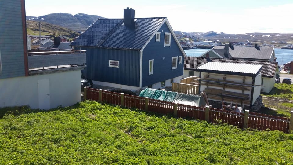 Property building, Spring, Garden, Mountain view, Sea view