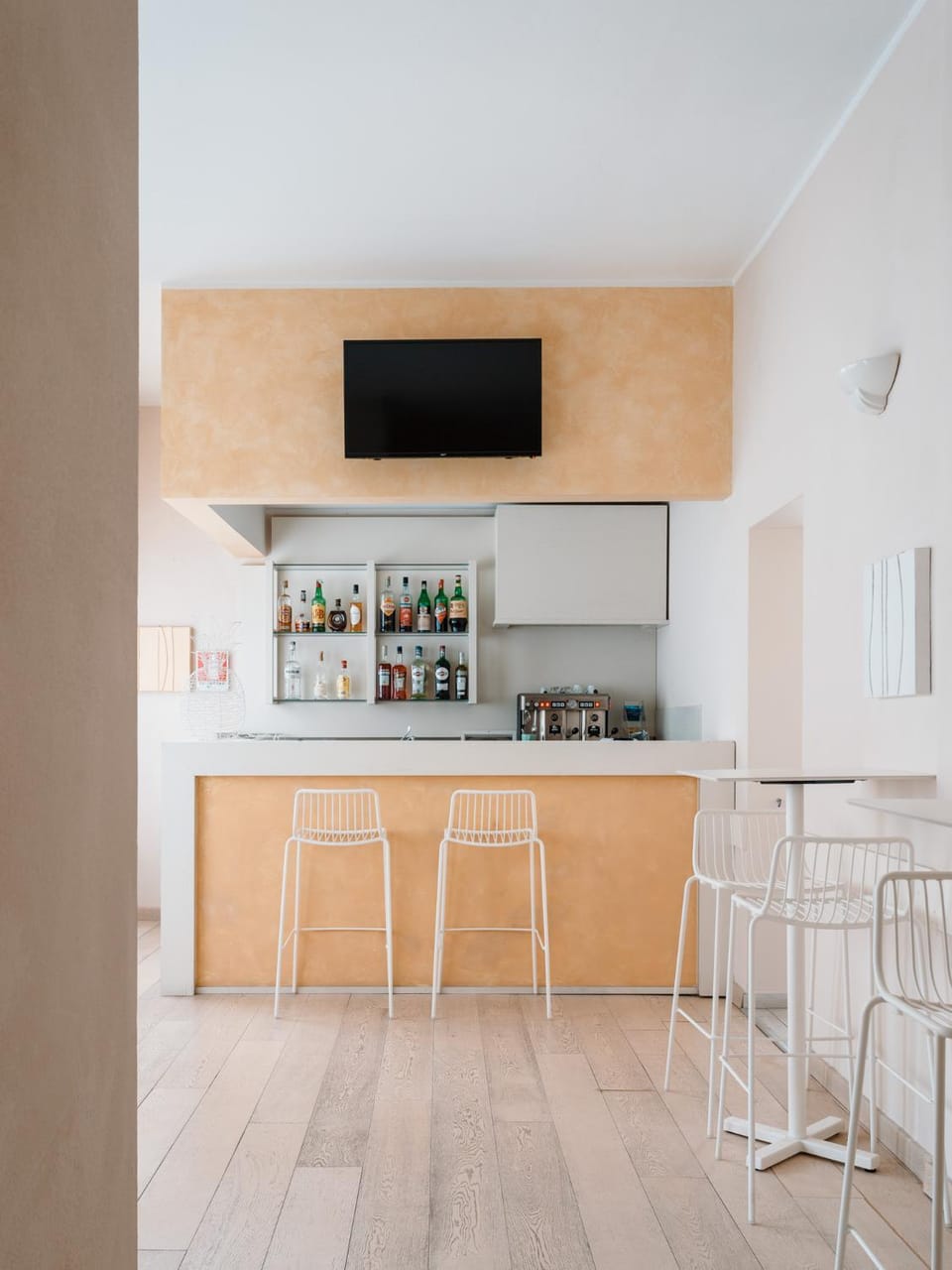 Lounge or bar