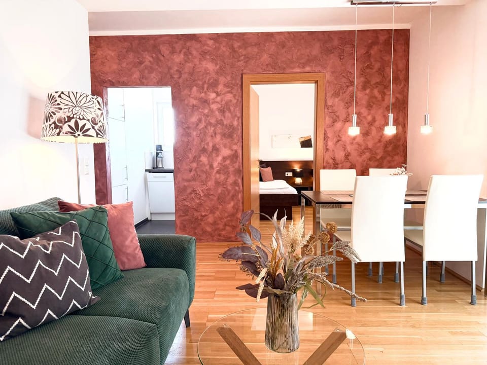 Living room, Dining area
