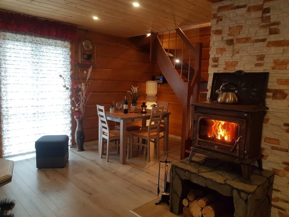 Living room, Photo of the whole room