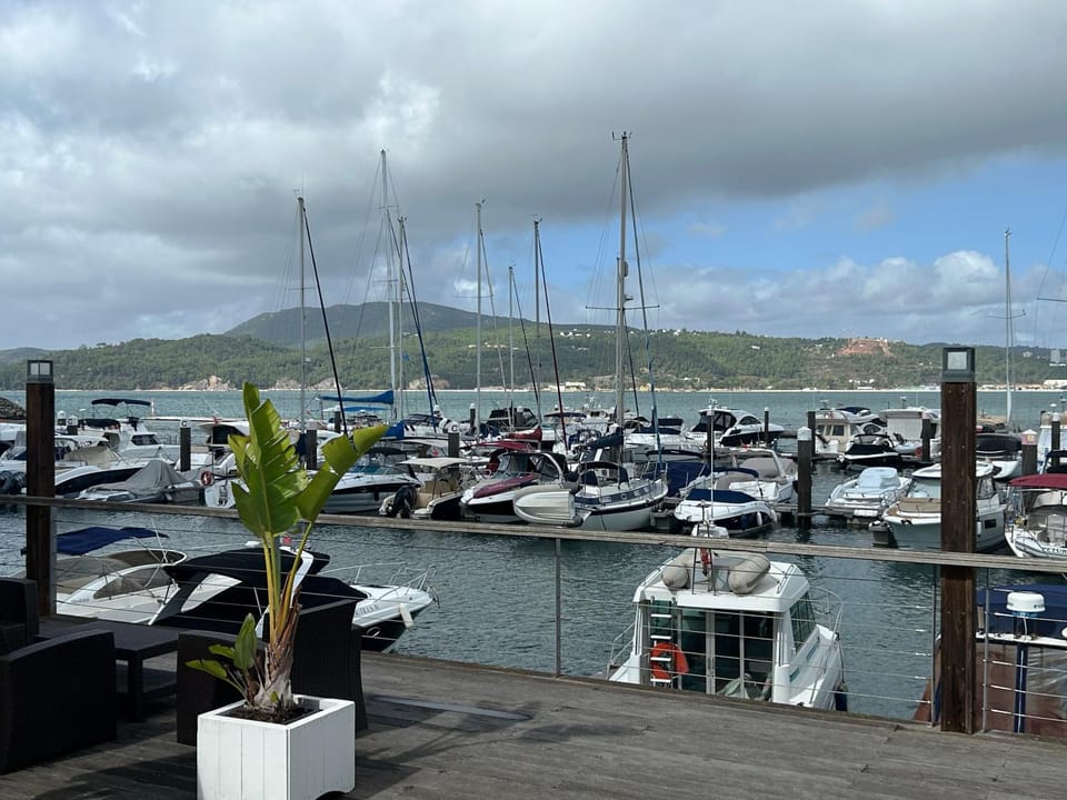 Nearby landmark, Day, Natural landscape, Mountain view, River view, Sea view