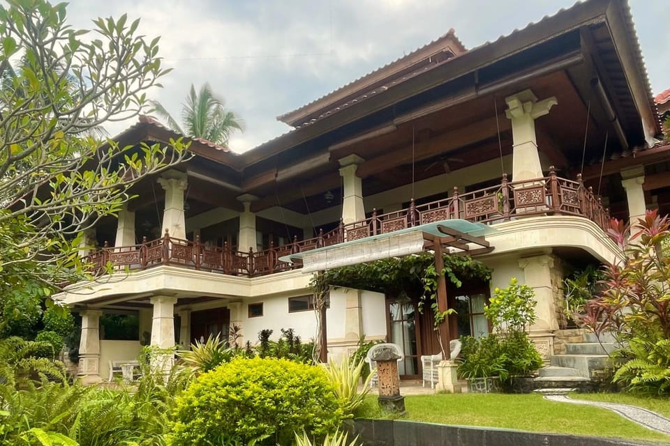Property building, Balcony/Terrace, Garden view