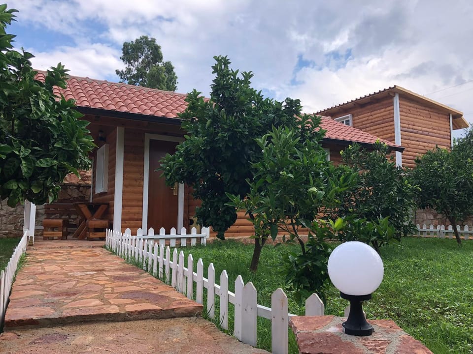 Property building, Garden