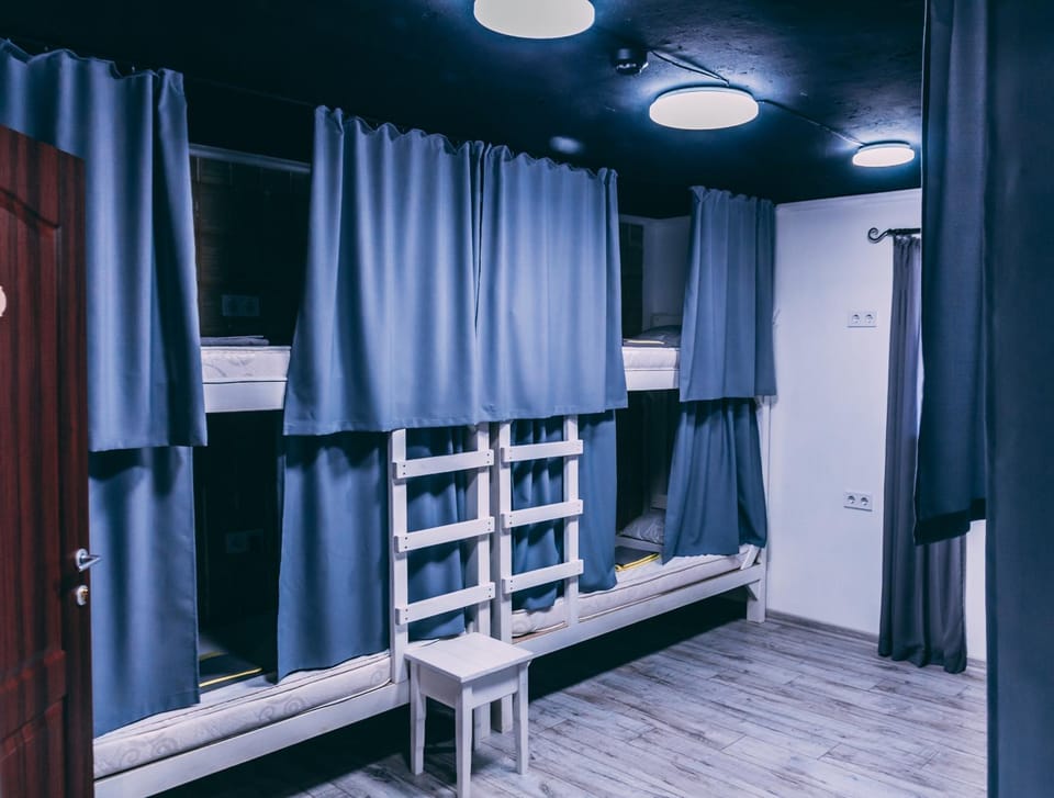 bunk bed
