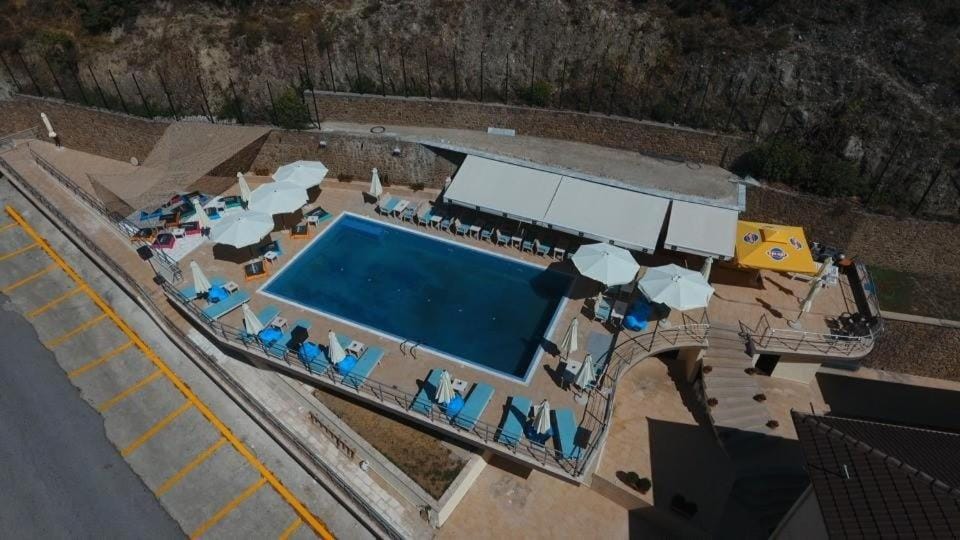 Property building, Bird's eye view