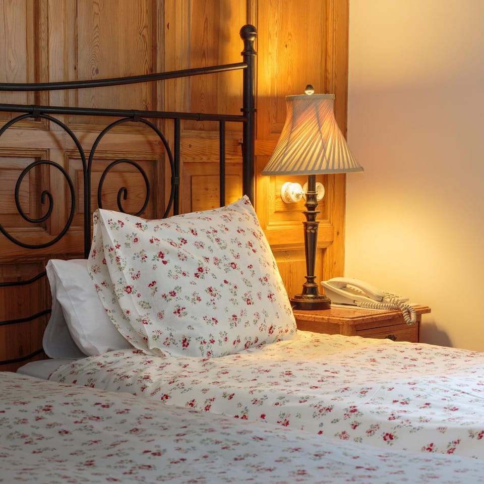 Bed, Decorative detail