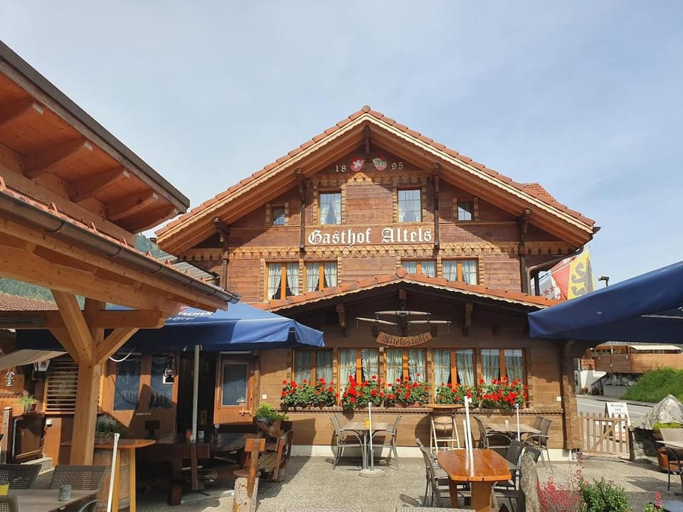 Hotel Altels Bed and Breakfast in Canton of Valais