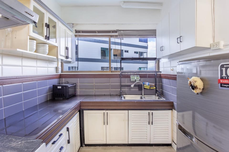 Kitchen or kitchenette, oven, stove