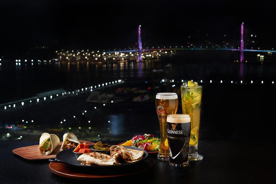 Restaurant/places to eat, Food and drinks, Food