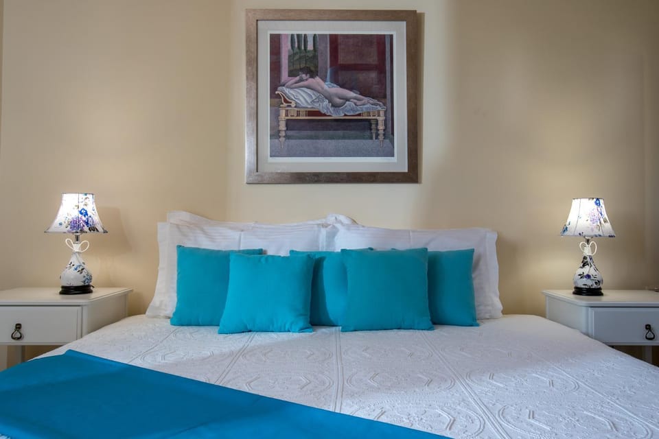 Bed, Decorative detail, Bedroom