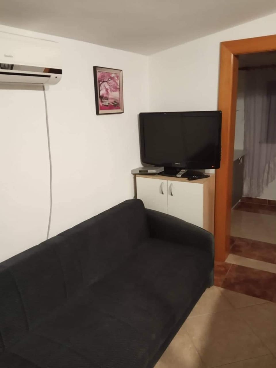 Communal lounge/ TV room, Living room, Seating area