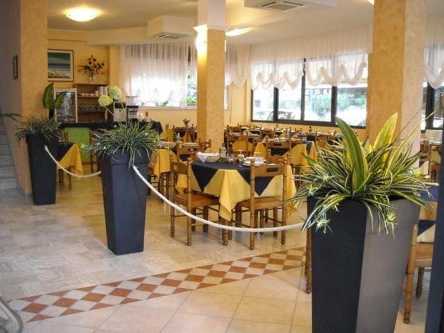 Banquet/Function facilities