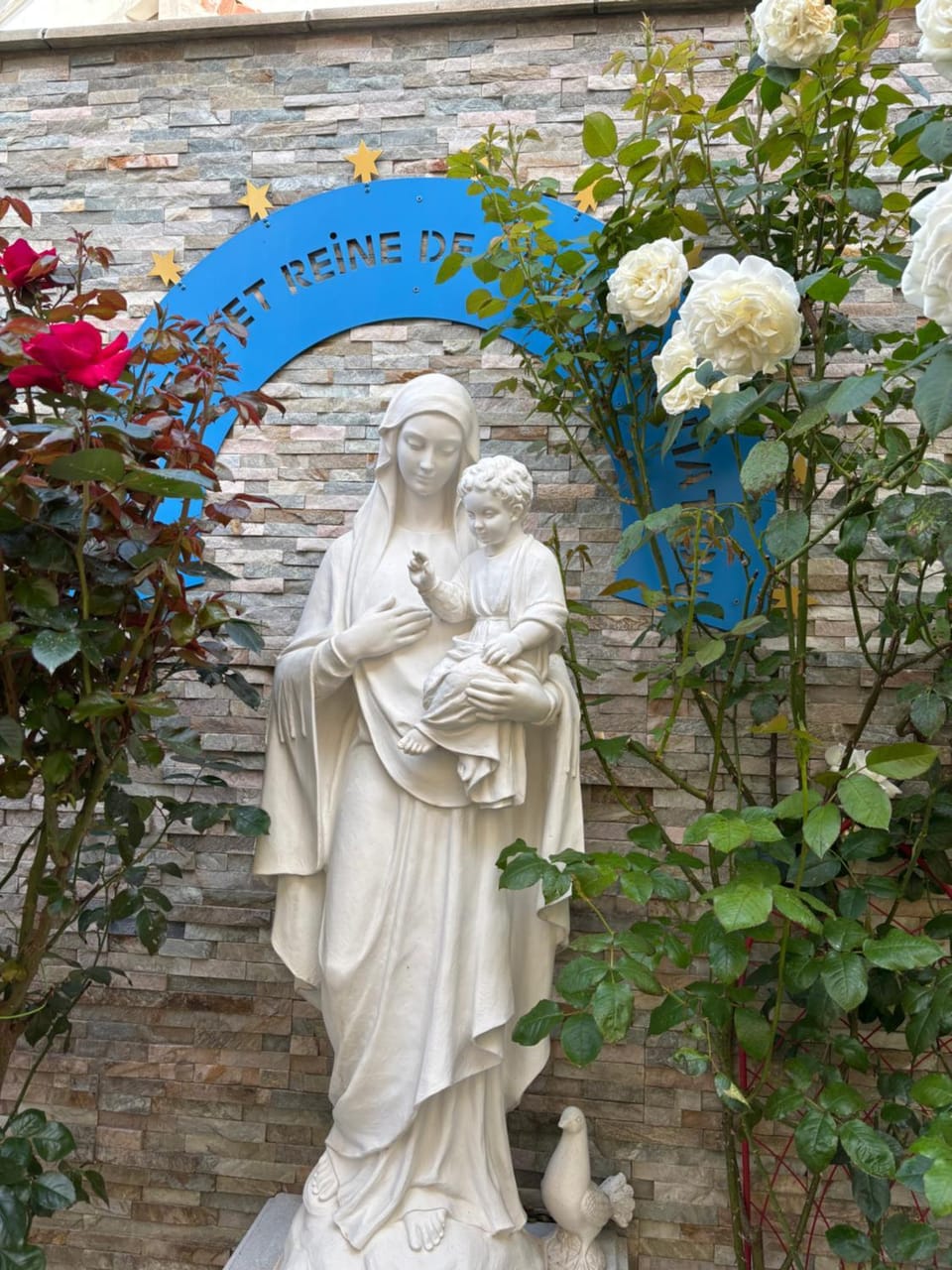 La Sainte Famille Bed and Breakfast in Lourdes