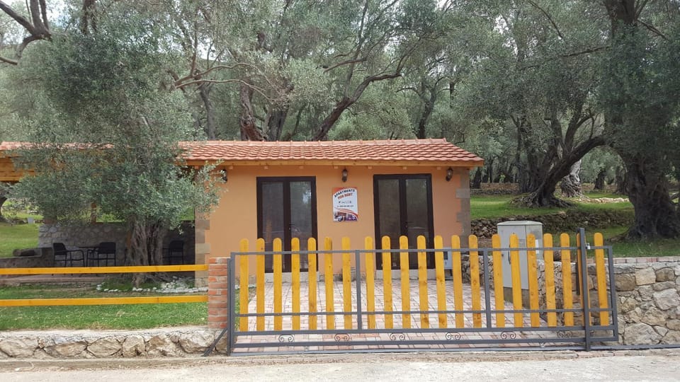 Olive Paradise Nature lodge in Ulcinj Municipality