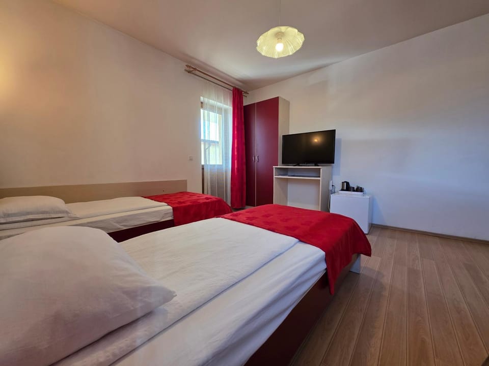 TV and multimedia, Photo of the whole room