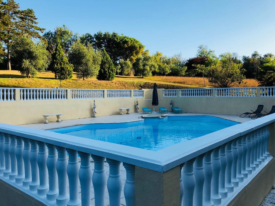 Hot Tub, Swimming pool, Swimming pool