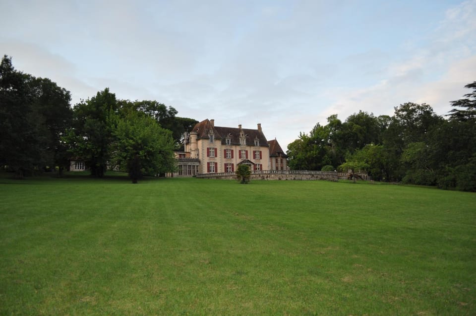 Facade/entrance, Garden