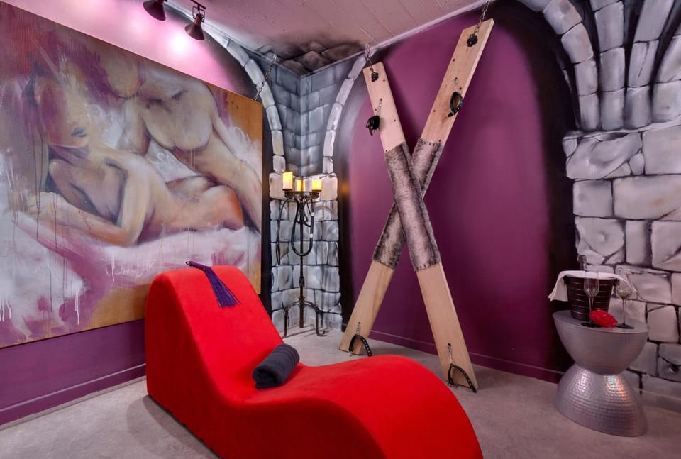 Chambre Marquis de Sade Apartment hotel in Auvergne-Rhône-Alpes