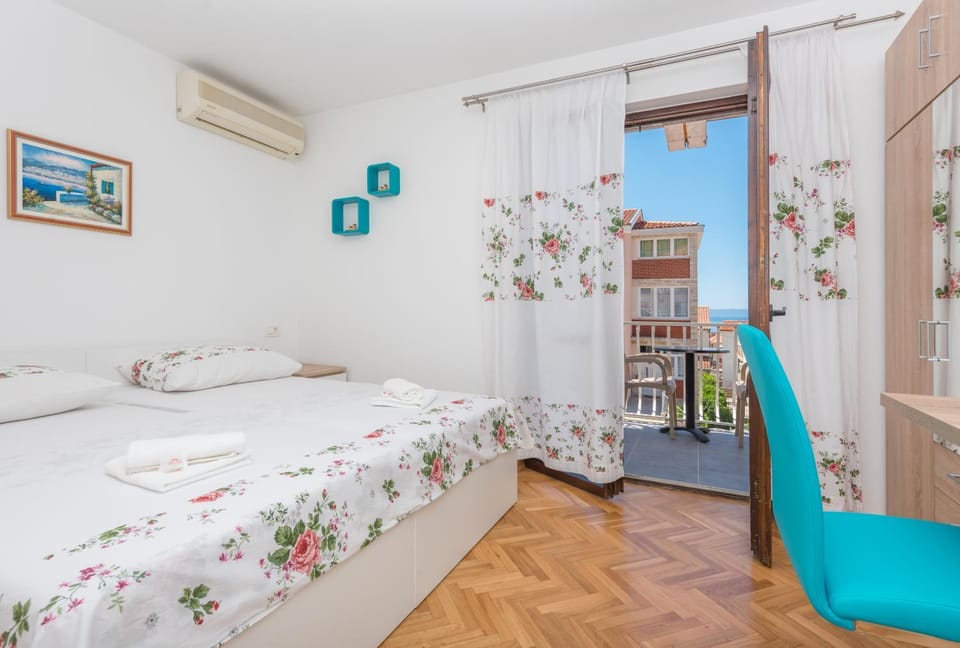 Apartments Royal M&M Apartment in Makarska