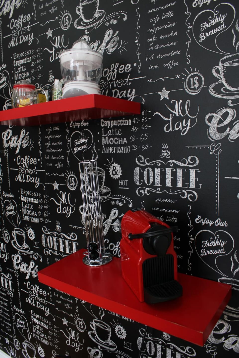 Coffee/tea facilities