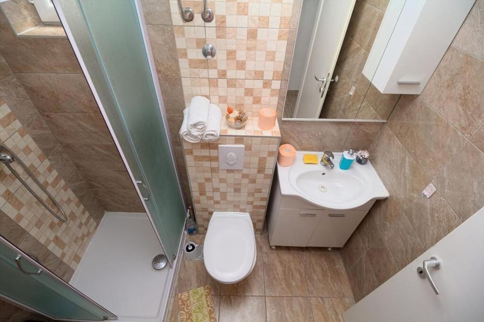 Apartment Zrno Apartment in Makarska