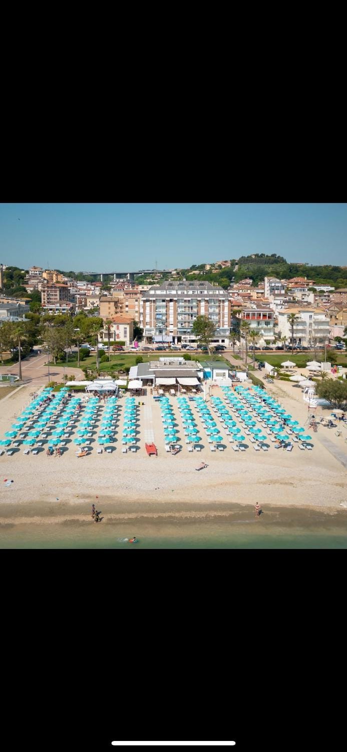 Silver apartment Apartment in Porto Sant'Elpidio