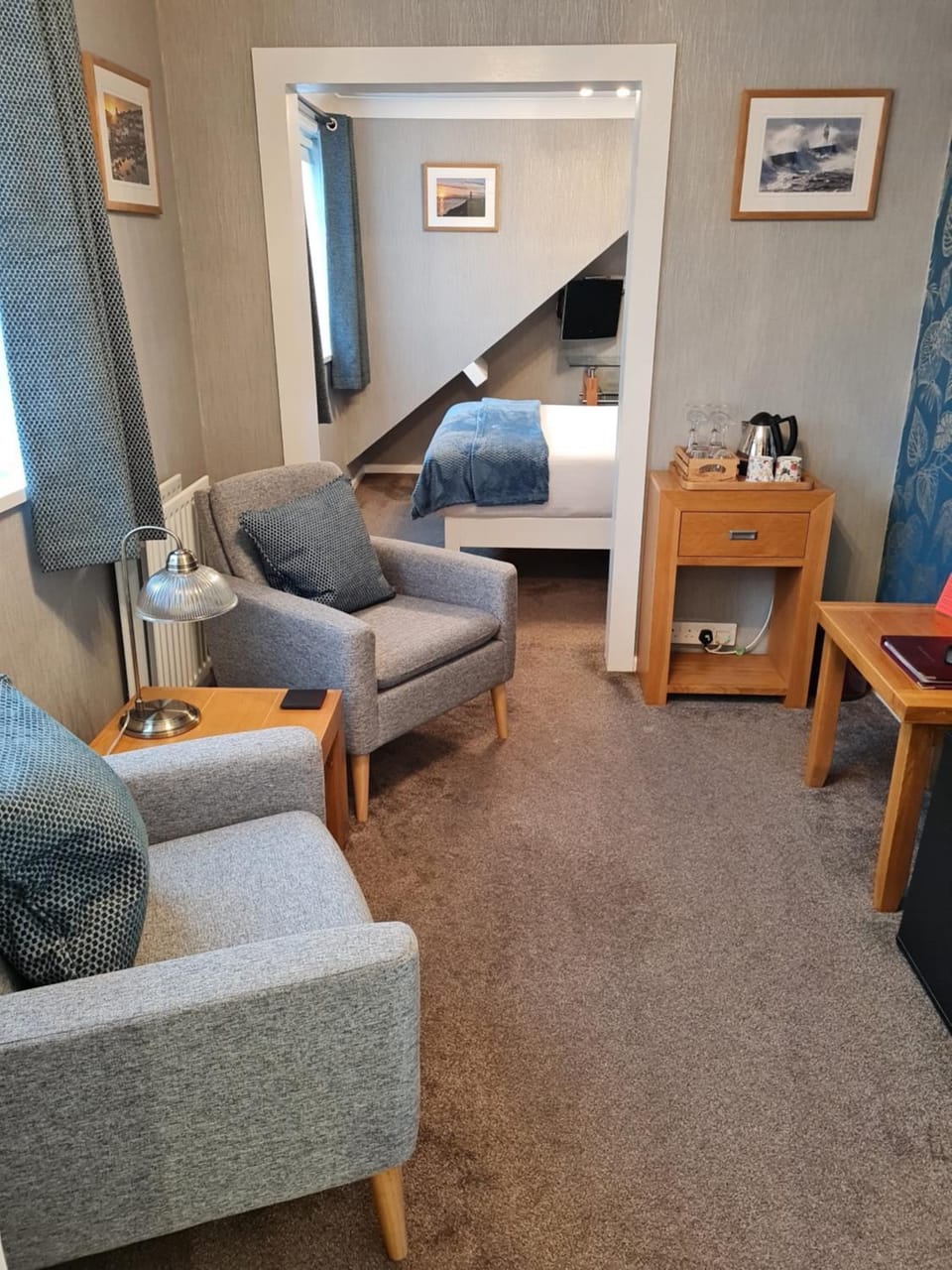 Seating area