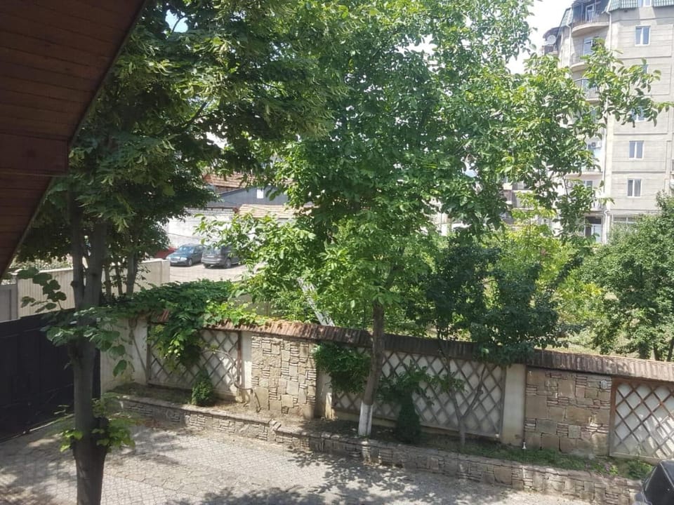 Facade/entrance, Garden, Garden view