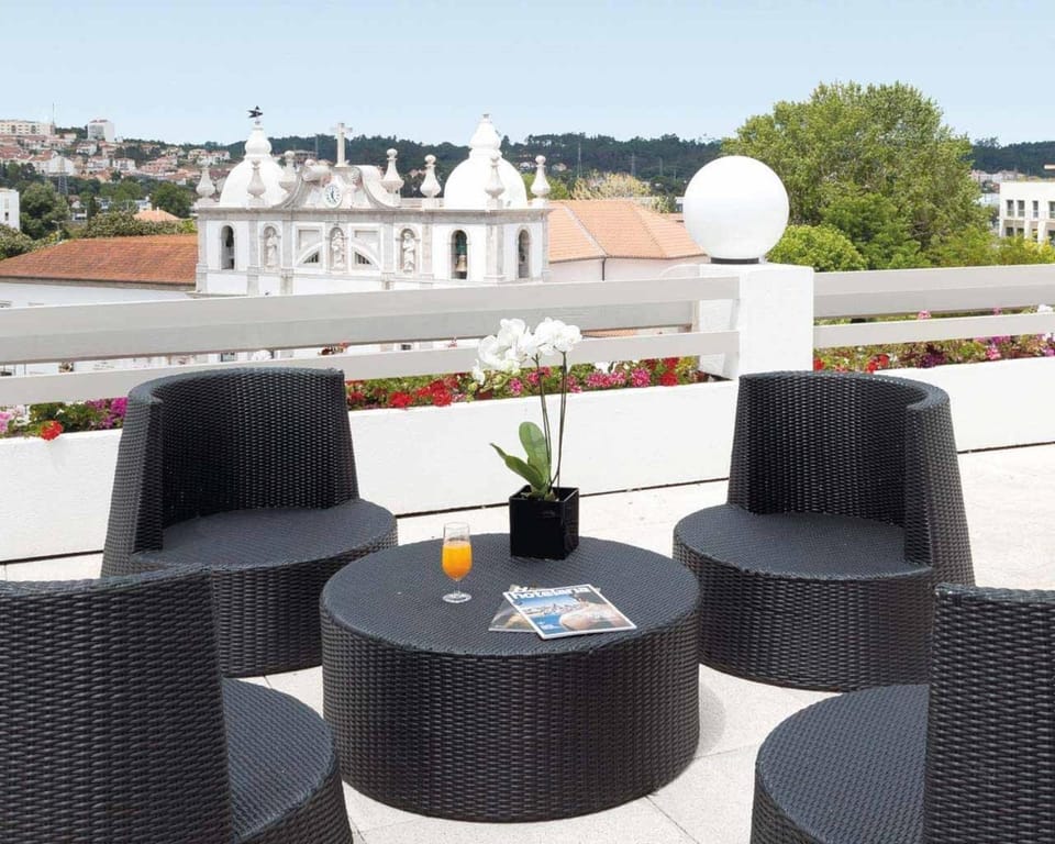 Property building, Balcony/Terrace